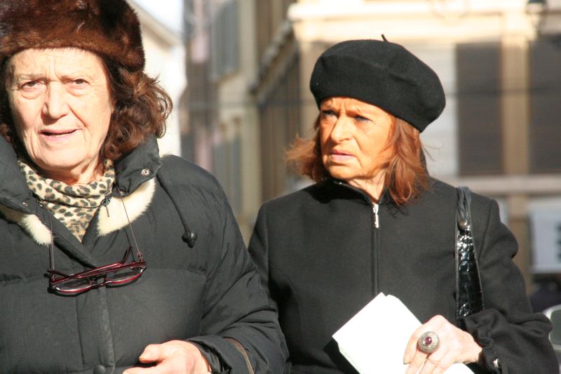 people028