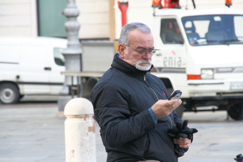 people061