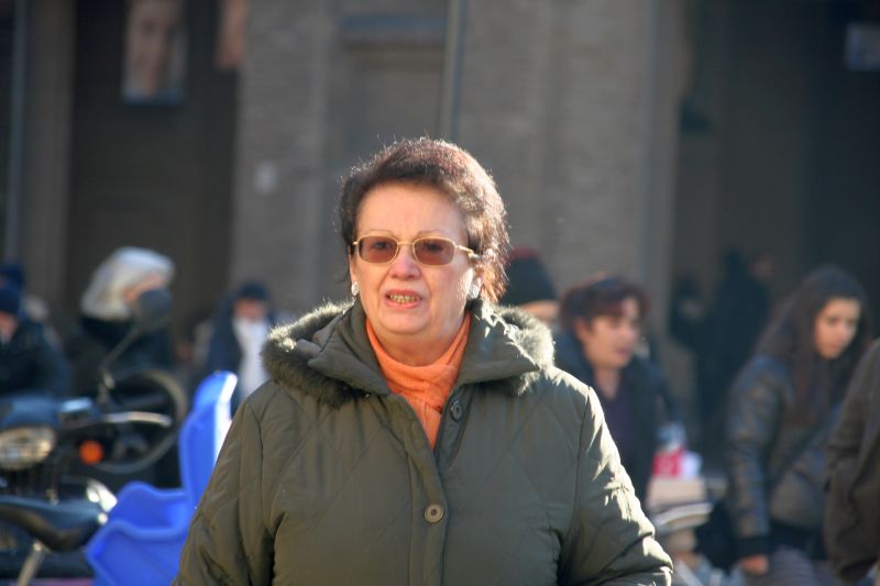 people083