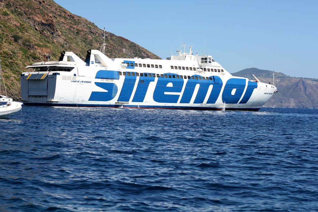 siremar-in-manovra-img_0716