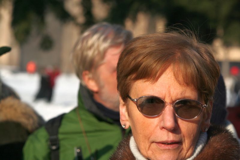 176