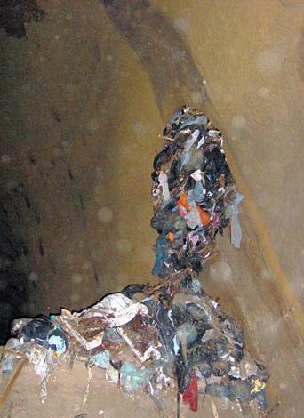 cave18