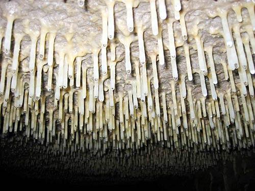 cave21