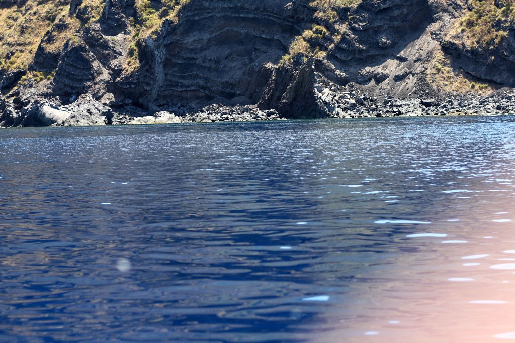 rocce-e-mare-blu-di-ginostra-img_0236