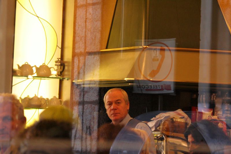 people032