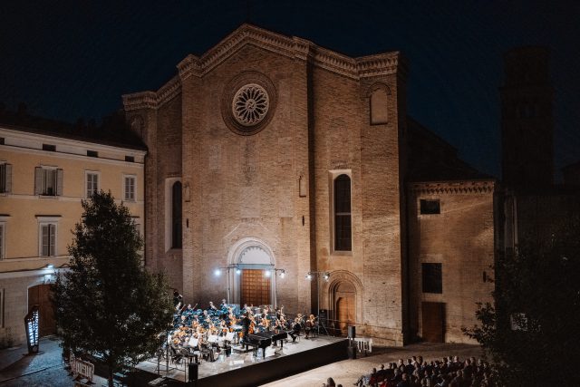 Filarmonica_estate piazza San Francesco ph. Luca Pezzani_LUP7370 (1)